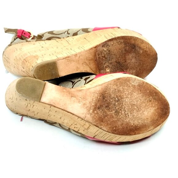 COACH~Jessy Wedge~PINK PATENT LEATHER C SIGNATURE SANDAL HEEL SHOES SZ 7.5 IOB - Picture 7 of 7